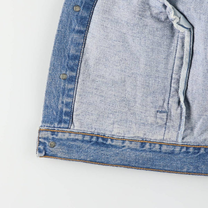 Vintage Levi's denim jacket, made in Canada, size L, men's size L cotton blue type Vintage Second Hand