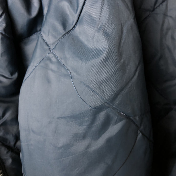 Vintage 1970'S WOOLRICH padded puffer jacket, size L, men's Nylon navy blue type Vintage Second Hand