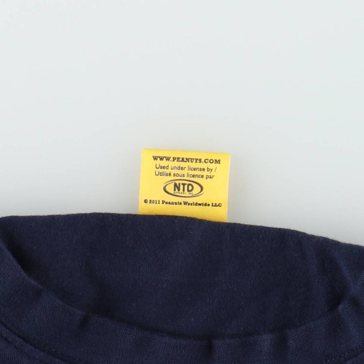 PEANUTS Charlie Brown Character Print T-Shirt (Men's Size M) cotton navy blue type Vintage Second Hand