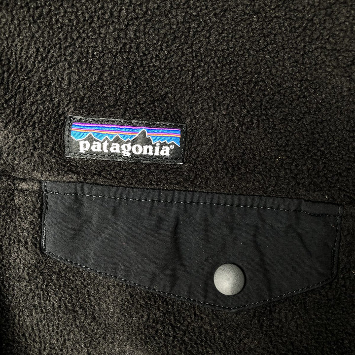 Patagonia Synchilla Snap-T 25455FA18 Half-Snap Fleece Pullover, Men's Size Small polyester black type Vintage Second Hand
