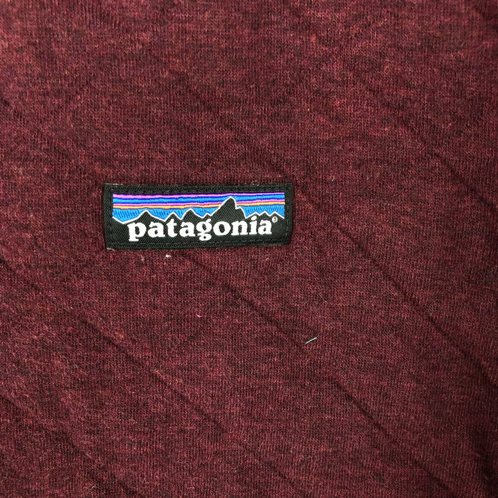 Patagonia Organic Cotton Quilted Crew Sweatshirt (25310FA20) with a Single Logo, Women's Size XL cotton wine-red Vintage Second Hand