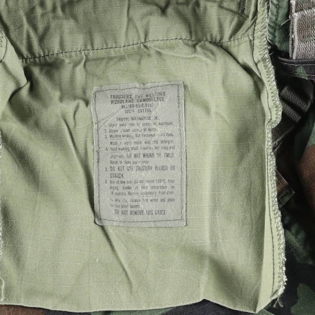 Authentic 1980'S US military camouflage pattern ripstop military cargo pants, small-short, women's size L (w28), vintage cotton Khaki type Vintage Second Hand