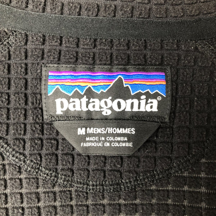 Patagonia R1 Full-Zip Jacket 40128SP18, Men's Medium Softshell Jacket polyester black type Vintage Second Hand
