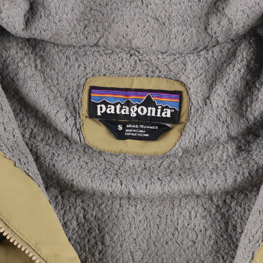 Patagonia Isthmus Parka 27020FA12, a padded mountain parka, shell jacket, and puffer jacket, size S (men's size S). Nylon Beige type Vintage Second Hand