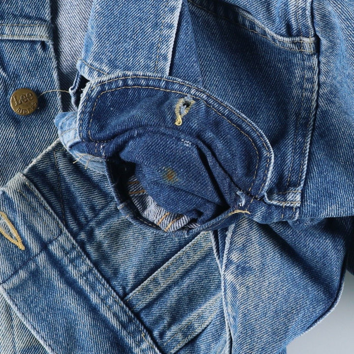 Vintage Lee denim jacket from the 1980'S to 1990s, made in the USA, size S. cotton Blue type light blue Vintage Second Hand