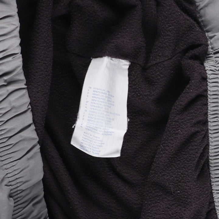 Reebok V-neck nylon pullover, men's size M Nylon gray type Vintage Second Hand