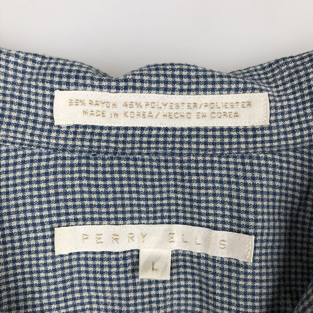 Perry Ellis Check Pattern Short Sleeve Open Collar Polyester and Rayon Box Shirt, Men's Size L Rayon blue type Vintage Second Hand