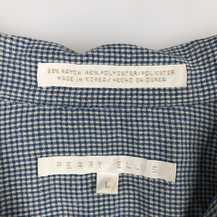 Perry Ellis Check Pattern Short Sleeve Open Collar Polyester and Rayon Box Shirt, Men's Size L Rayon blue type Vintage Second Hand