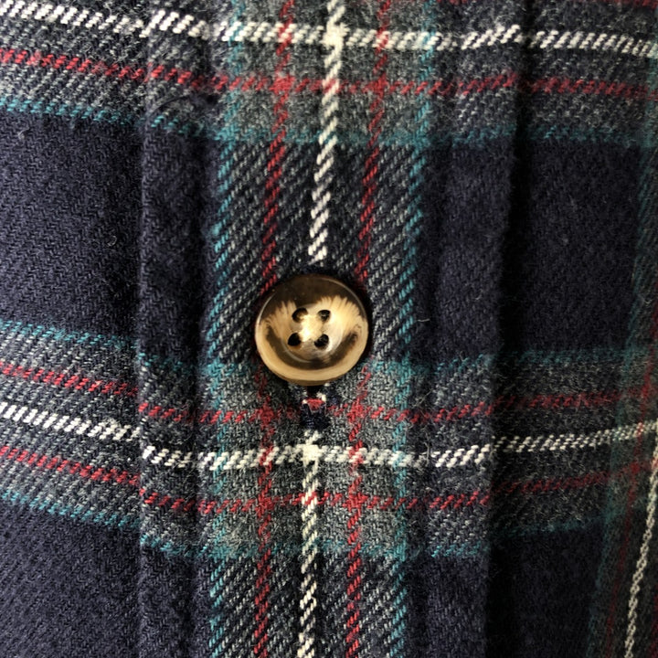 2000'S Eddie Bauer long-sleeved button-down light flannel check shirt, men's size M cotton navy blue type Vintage Second Hand