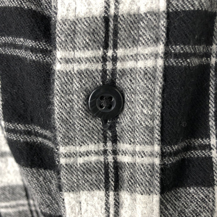 90s-00'S Vintage LLBean Long Sleeve Button-Down Light Flannel Check Shirt, Men's Size L cotton gray type Vintage Second Hand