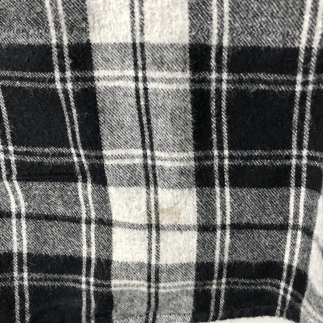 90s-00'S Vintage LLBean Long Sleeve Button-Down Light Flannel Check Shirt, Men's Size L cotton gray type Vintage Second Hand