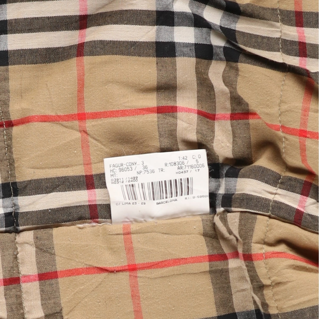 Burberry's padded nylon coat, size M polyamide black type Vintage Second Hand