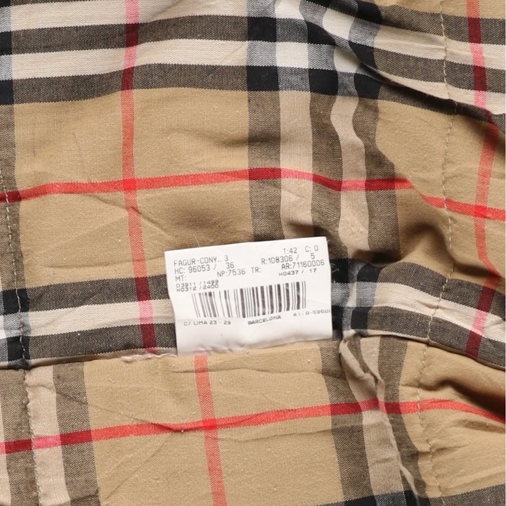 Burberry's padded nylon coat, size M polyamide black type Vintage Second Hand