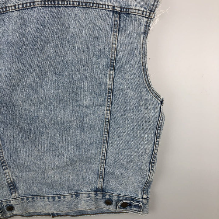 90'S Vintage Levi's Denim Vest, Made in USA, Men's Size Medium cotton blue type Vintage Second Hand