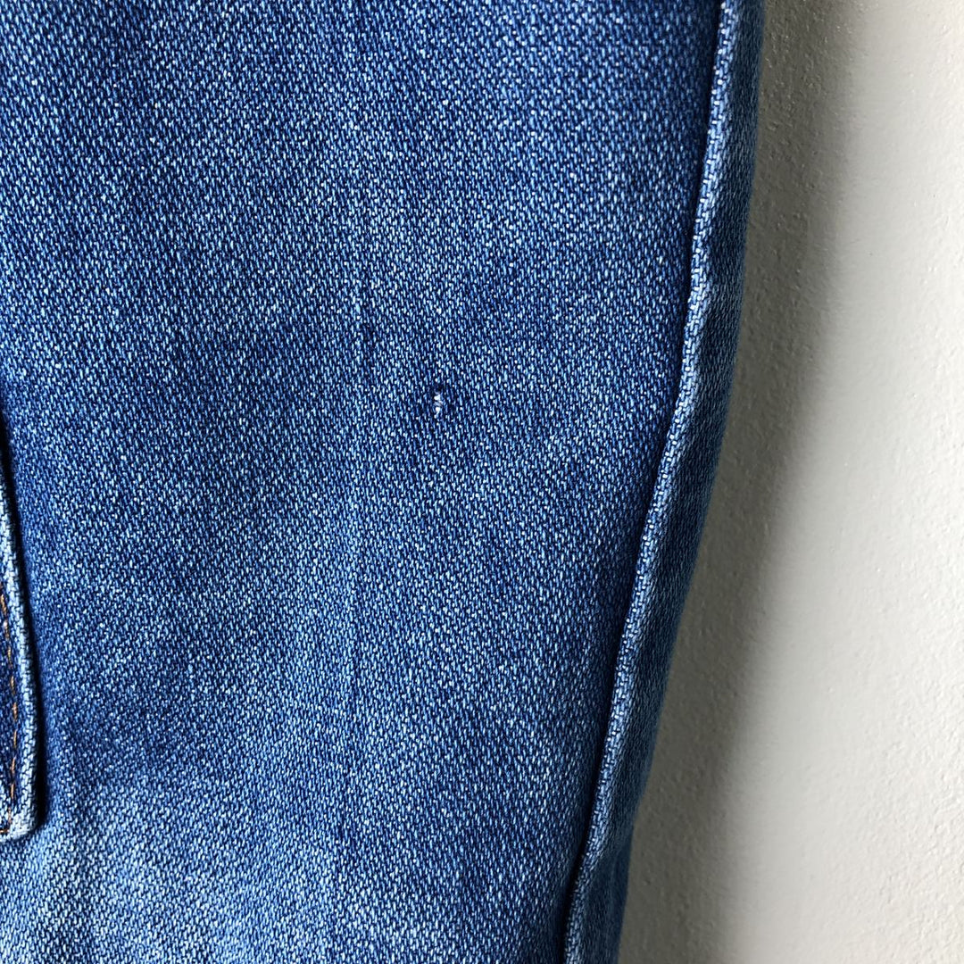 Vintage 1980'S Wrangler NO-FAULT DENIMS denim vest, made in the USA, size M. cotton blue type Vintage Second Hand