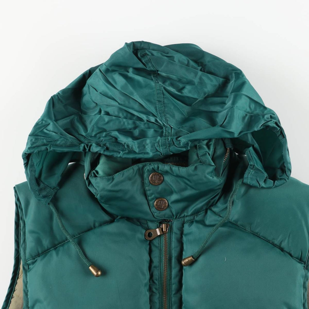 90'S GAP Vintage Down Vest, Men's Size Medium Nylon green type Vintage Second Hand