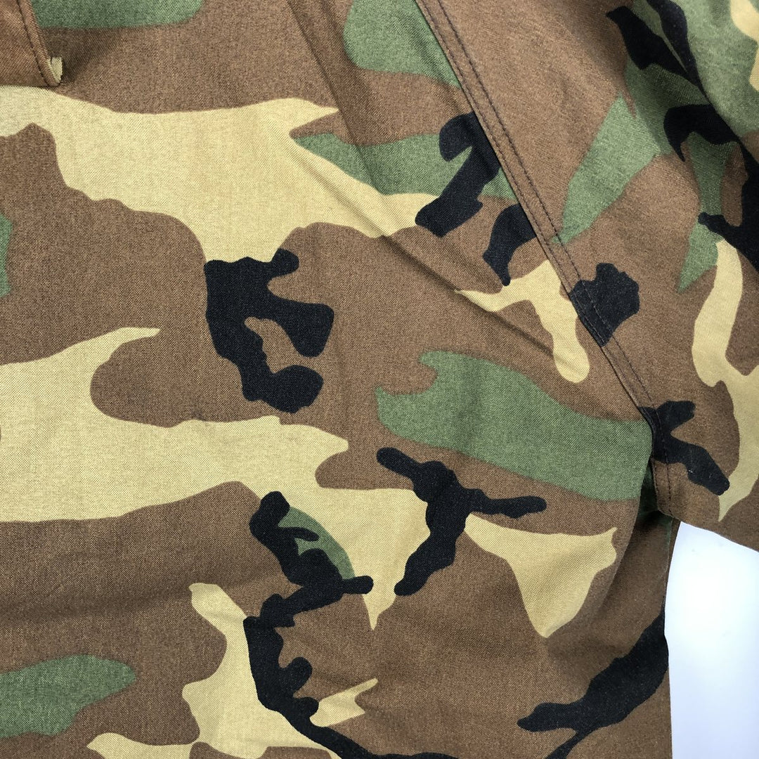 90'S Cabela's Gore-Tex Woodland Camo Padded Mountain Parka Shell Jacket, Made in USA, Men's Size Medium Nylon Khaki type Vintage Second Hand