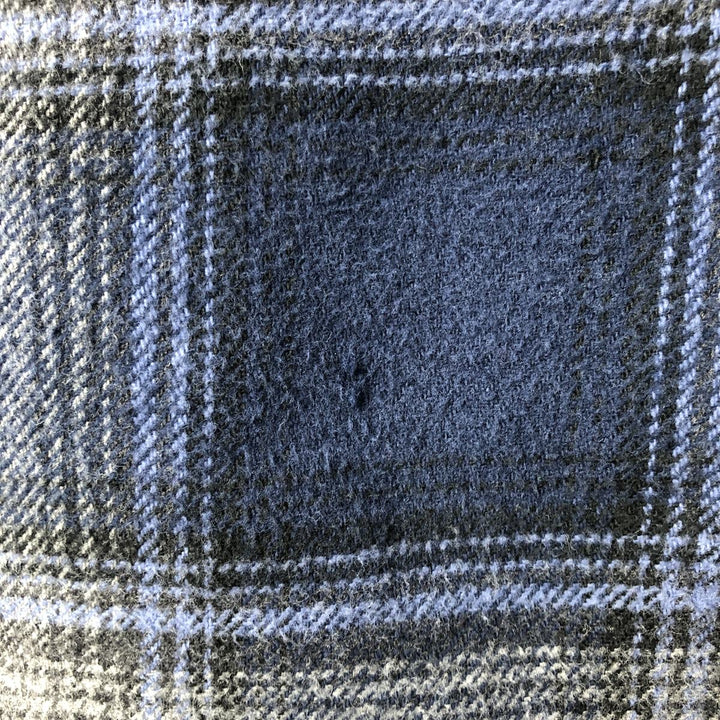 Field and Stream FIELD AND STREAM Ombre Check Long Sleeve Heavy Flannel Check Shirt Men's Size L cotton blue type Vintage Second Hand