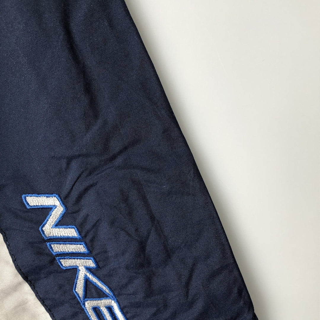 00'S Nike Nylon Jacket Men's M size Nylon navy blue type Vintage Second Hand