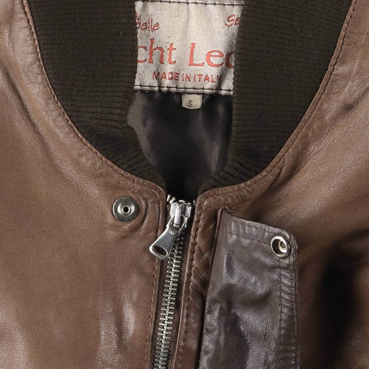 ビンテージレザーブルゾン　イタリア製 レザーブルゾン イタリア製 メンズS相当 ヴィンテージ genuine leather