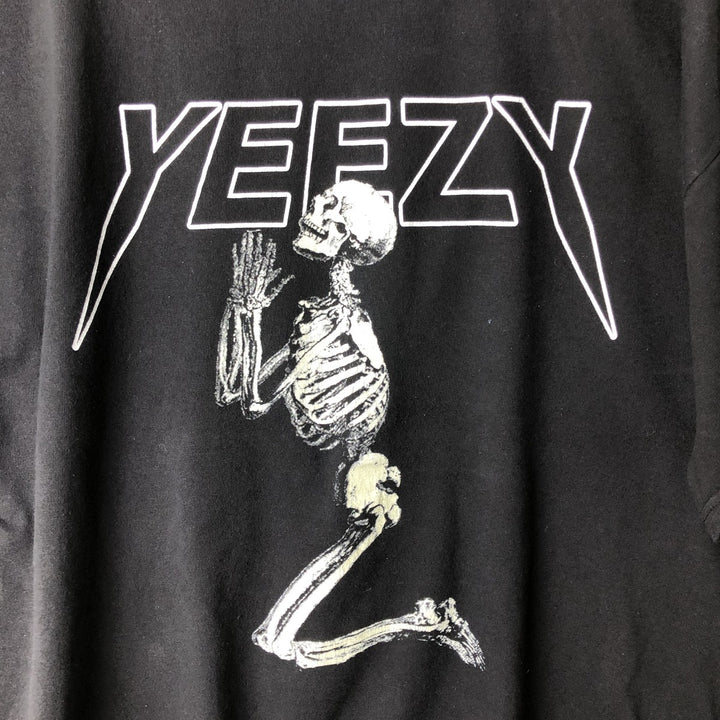 Authentic Classics Skull Pattern Kanye West Rap T-Shirt, Men's XXL cotton black type Vintage Second Hand