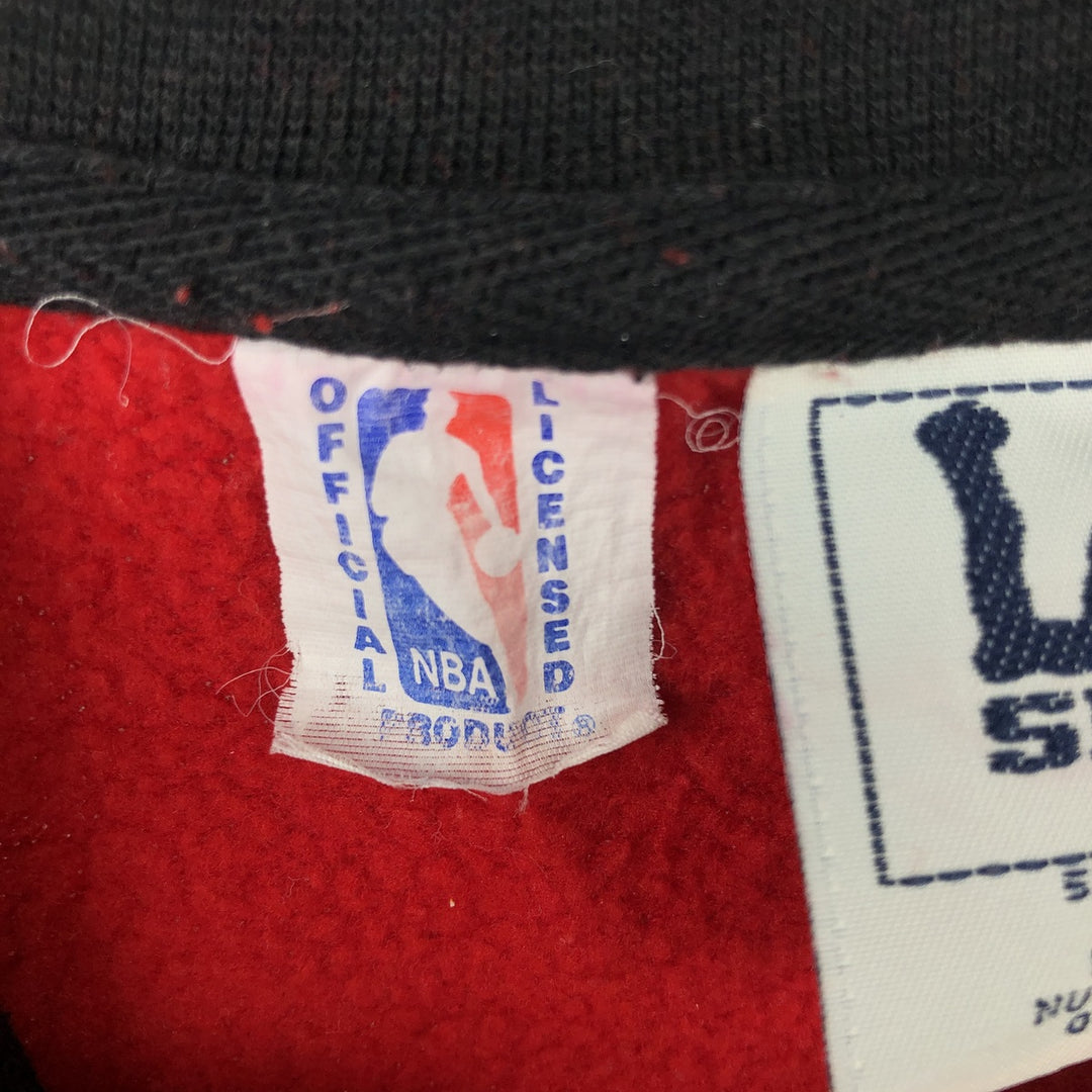 Vintage 90'S Lee NBA Chicago Bulls print sweatshirt, size L, men's polyester red type Vintage Second Hand