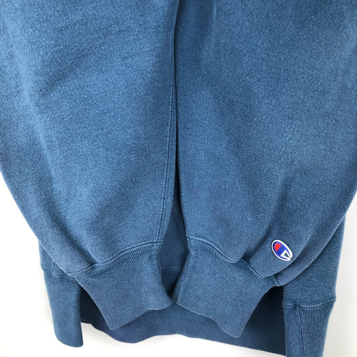 Vintage 90'S Champion Reverse Weave sweatshirt with embroidered tag, made in the USA, size L. cotton blue type Vintage Second Hand