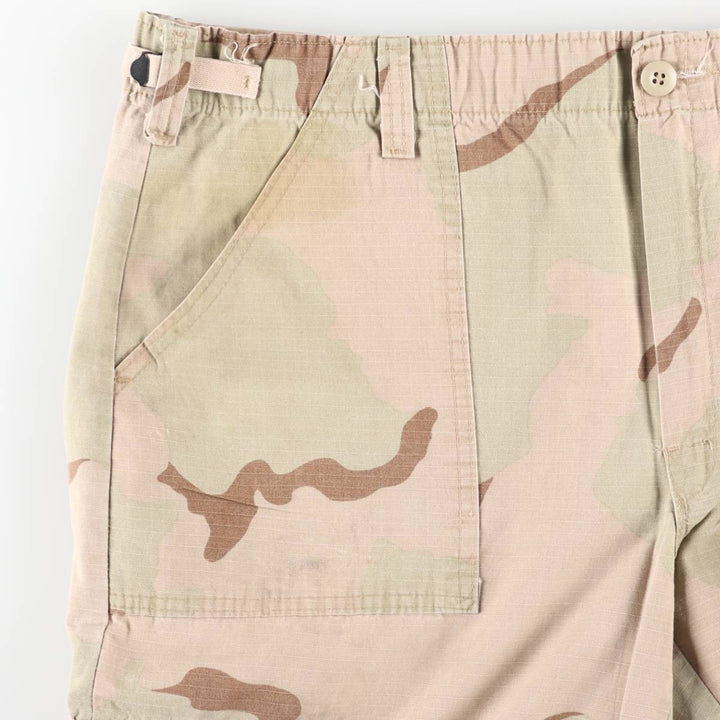 Oversized civilian camouflage pattern 3C desert camo military cargo and combat pants, made in the USA, men's size W41 equivalent cotton Beige type Vintage Second Hand