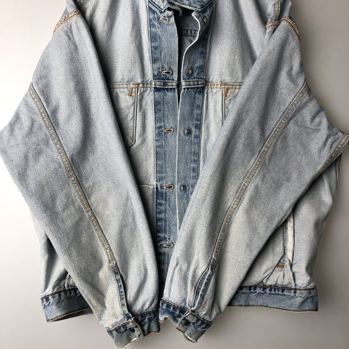 Levi's denim jacket, denim jacket, men's size XL unclear blue type Vintage Second Hand