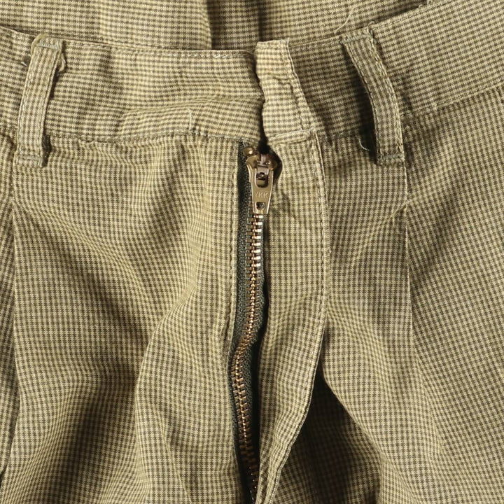 90'S GAP Vintage Check Pattern Two-Pleated Cotton Slacks, Men's Size W33 cotton Khaki type Vintage Second Hand