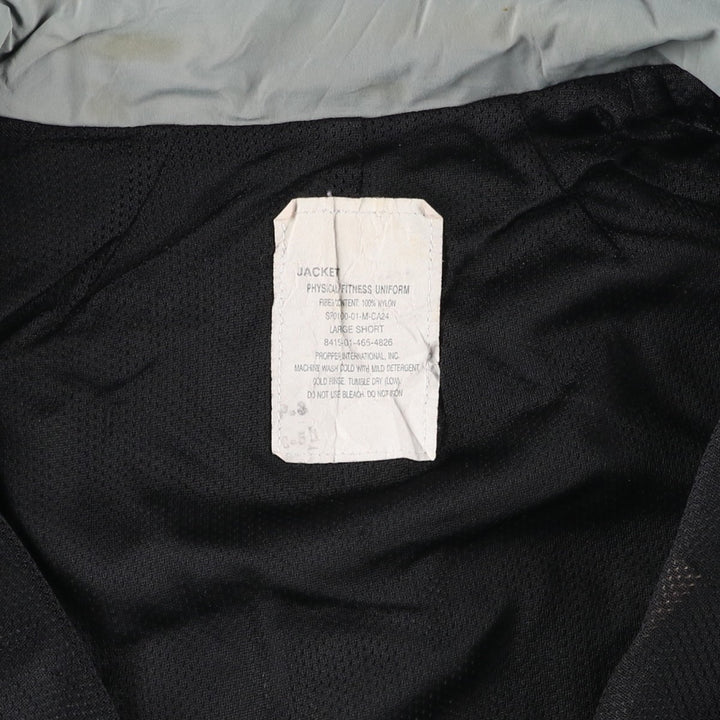 Authentic US Army PFU training jacket, nylon jacket, made in the USA, size LARGE/SHORT, men's size L (2000s) Nylon gray type Vintage Second Hand