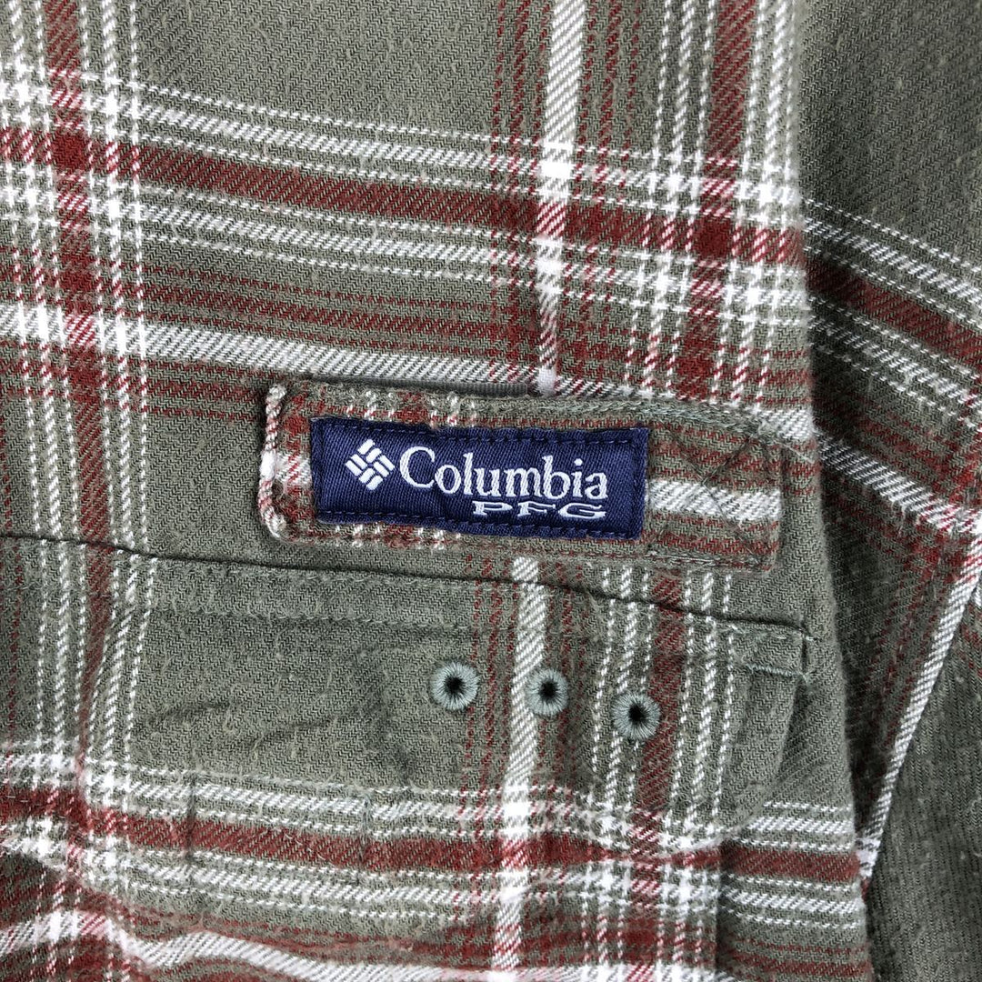 Columbia PFG Long Sleeve Button-Down Light Flannel Check Shirt, Men's Size Medium cotton Khaki type Vintage Second Hand
