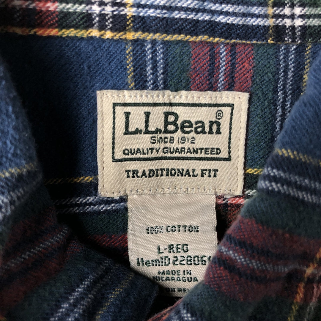 LLBean Traditional Fit Long Sleeve Button-Down Flannel Check Shirt, Men's Size L cotton navy blue type Vintage Second Hand