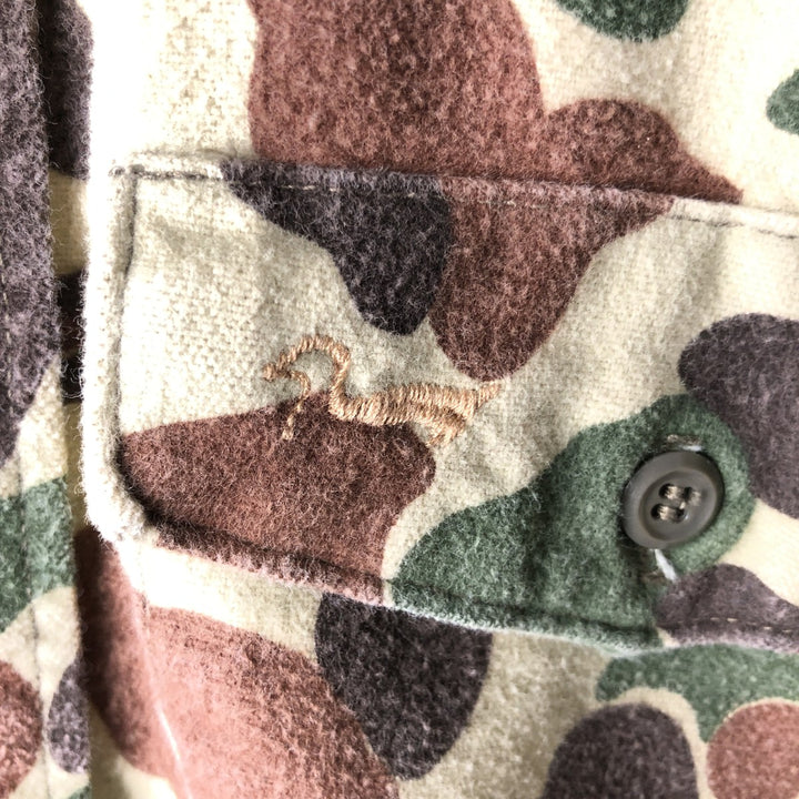 Duxbak Camouflage Pattern Duck Hunter Camo Long Sleeve Printed Flannel Shirt, Men's Size Small, Vintage cotton green type Vintage Second Hand
