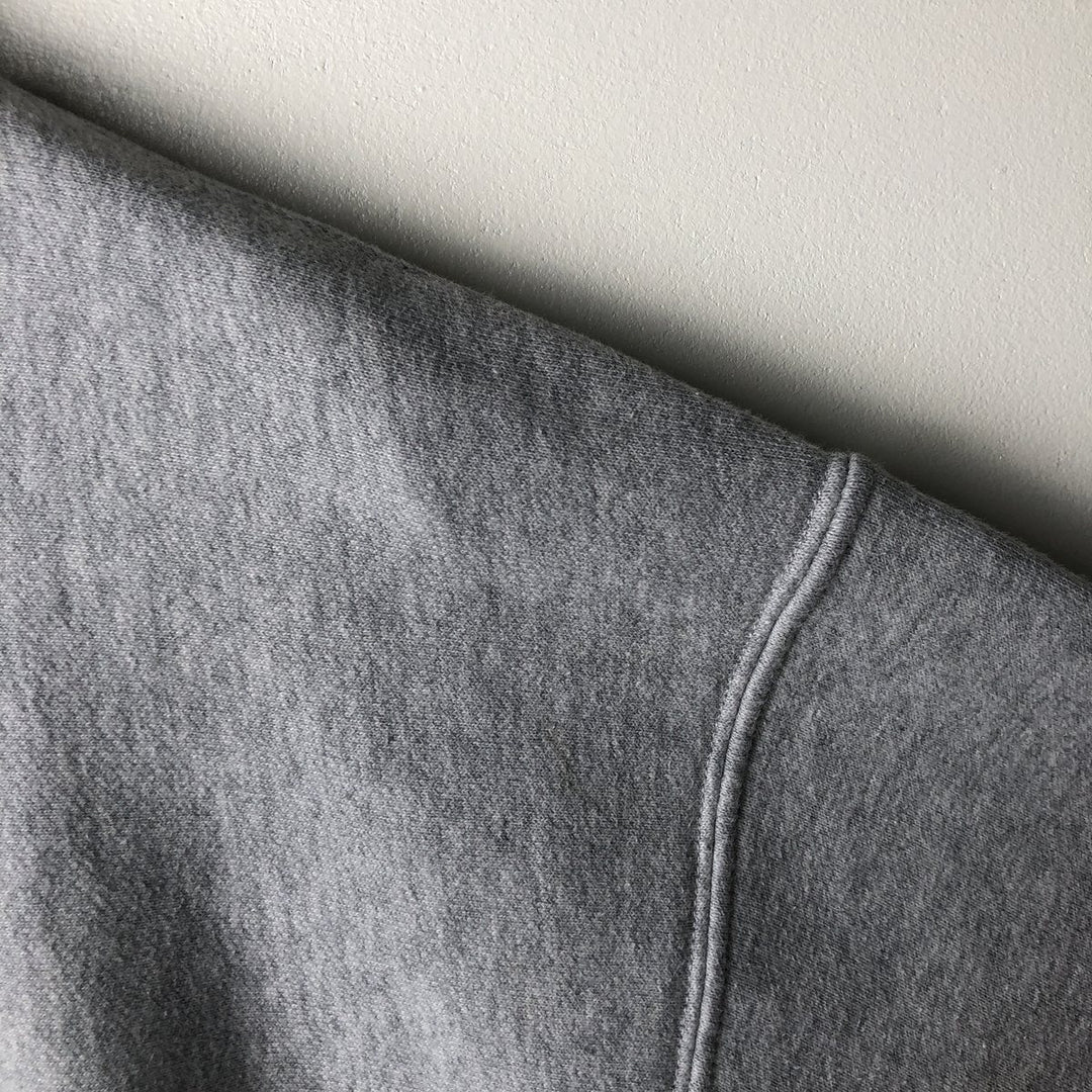 Champion REVERSE WEAVE Reverse Weave Logo Sweatshirt, Men's Size M cotton gray type Vintage Second Hand