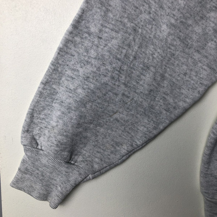 Vintage 1980'S Fruit of the Loom college sweatshirt, made in the USA, size L, men's cotton gray type Vintage Second Hand