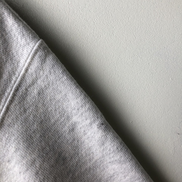 Champion REVERSE WEAVE Reverse Weave Print Sweatshirt, Men's Size Small cotton gray type Vintage Second Hand