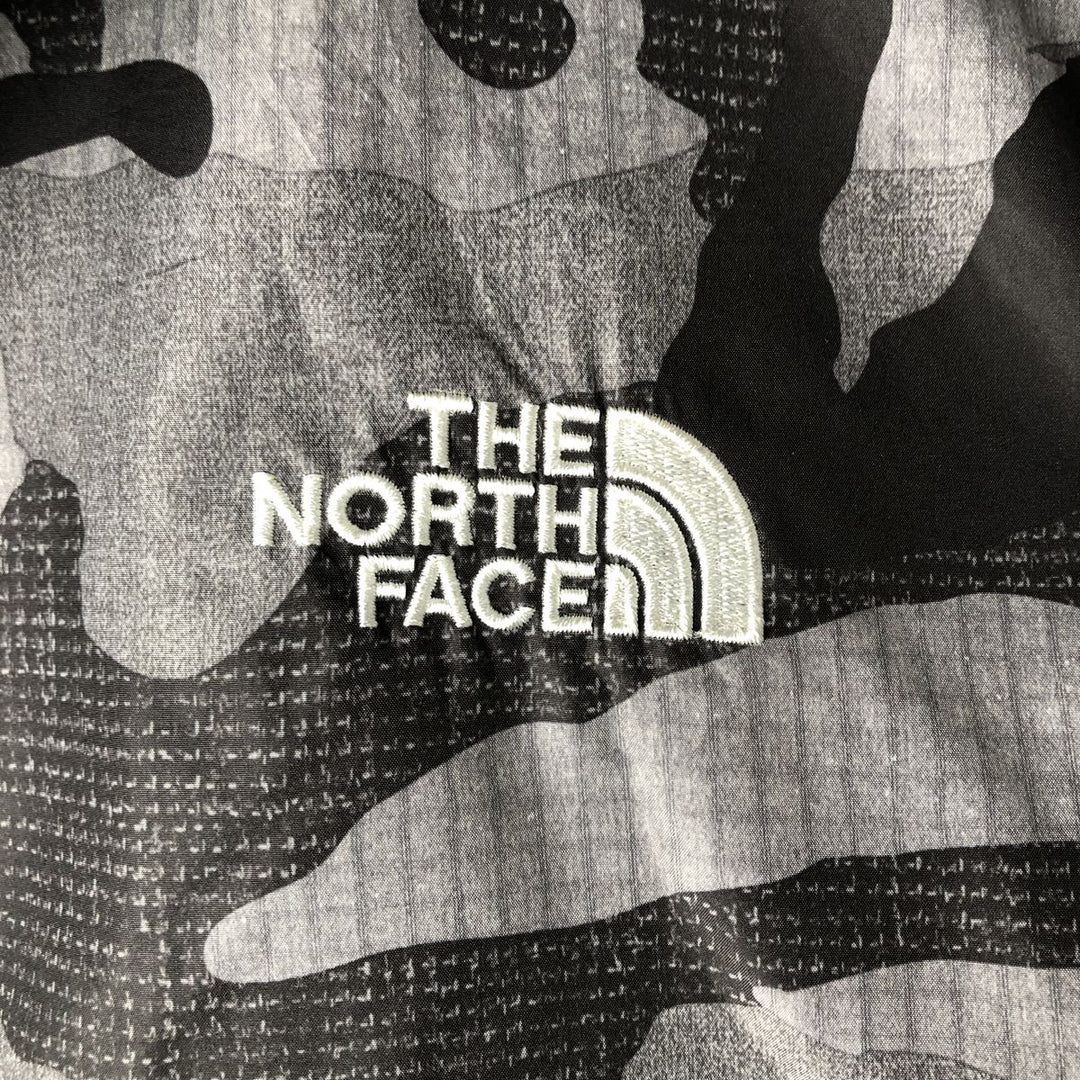The North Face Camouflage Pattern Fleece Reversible Puffer Jacket (Men's Size L) polyester gray type Vintage Second Hand