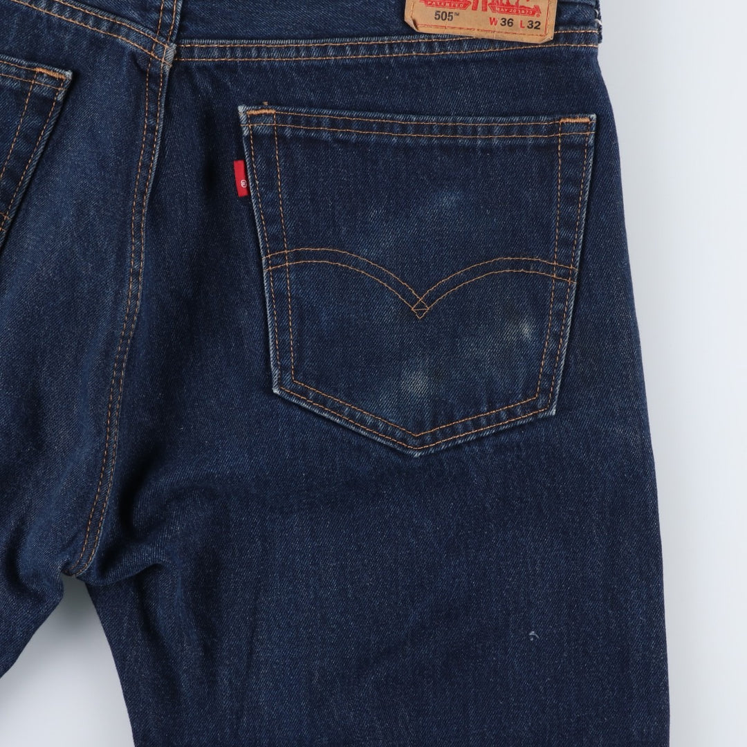 Dark navy Levi's 505 tapered denim pants for men, size W37 cotton blue type Vintage Second Hand
