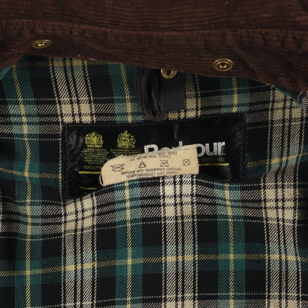 Vintage 1980'S Barbour BORDER 2 Warrant waxed cotton oiled jacket, made in England, size M. cotton Khaki type Vintage Second Hand