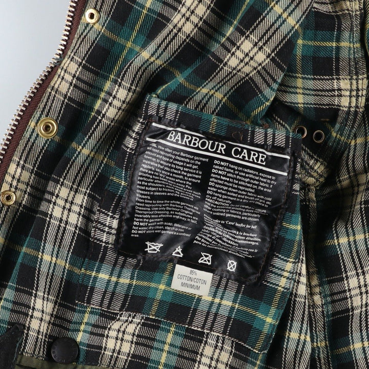 Vintage 1980'S Barbour BORDER 2 Warrant waxed cotton oiled jacket, made in England, size M. cotton Khaki type Vintage Second Hand