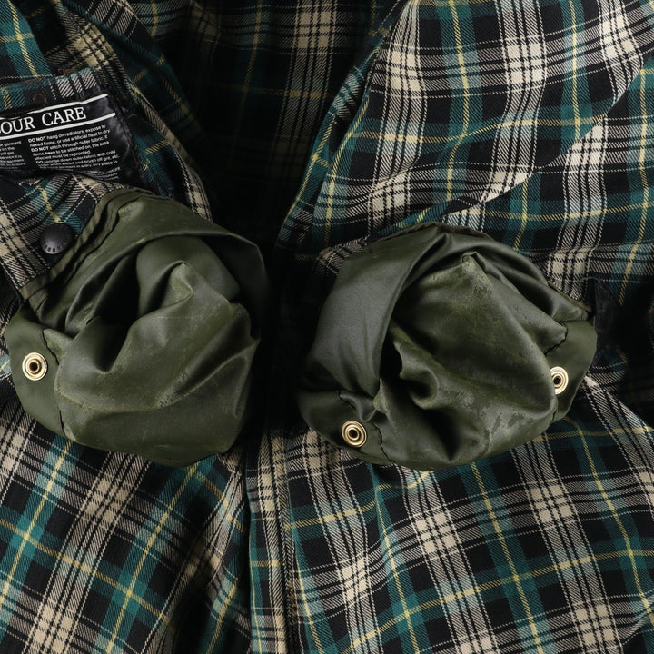 Vintage 1980'S Barbour BORDER 2 Warrant waxed cotton oiled jacket, made in England, size M. cotton Khaki type Vintage Second Hand