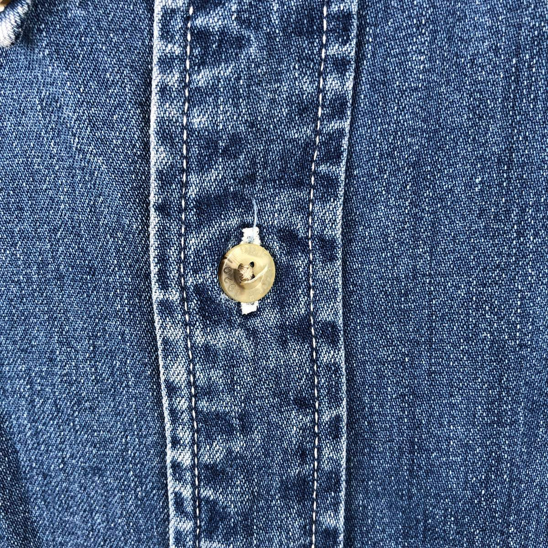 Eddie Bauer long-sleeved button-down denim shirt, men's size XL cotton blue type Vintage Second Hand