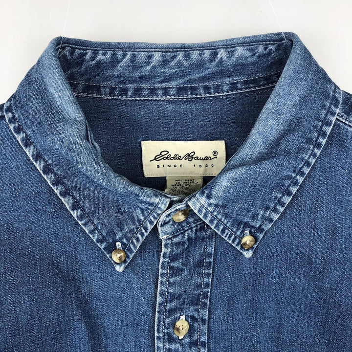 Eddie Bauer long-sleeved button-down denim shirt, men's size XL cotton blue type Vintage Second Hand