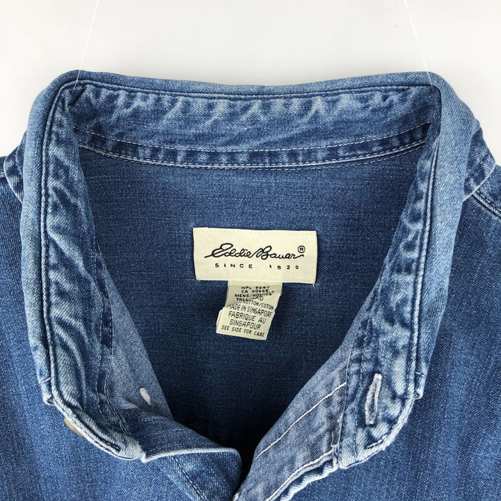 Eddie Bauer long-sleeved button-down denim shirt, men's size XL cotton blue type Vintage Second Hand