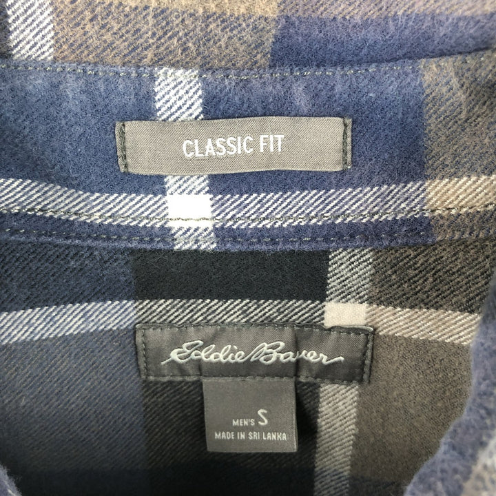Eddie Bauer Classic Fit Check Pattern Button-Down Long Sleeve Light Flannel Shirt, Men's Size Small cotton navy blue type Vintage Second Hand