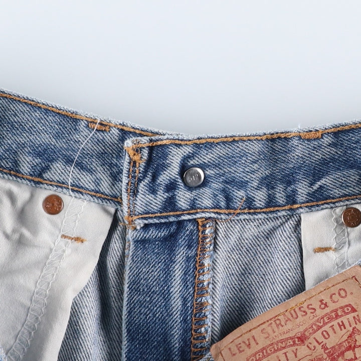 2000'S Levi's 550 Relaxed Fit Tapered Denim Pants, Made in USA, Women's XL (W32) cotton blue type Vintage Second Hand