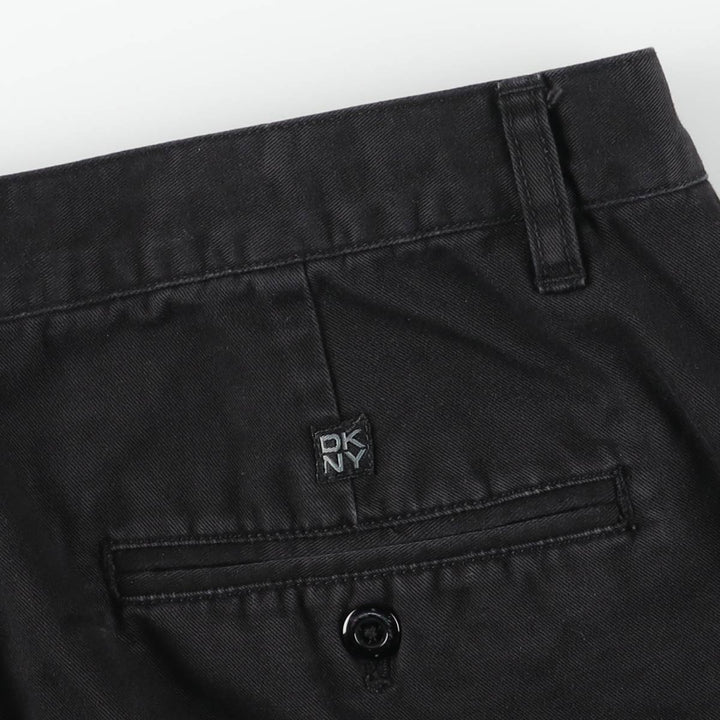 DKNY logo patch two-pleat chino pants, men's size W33 cotton black type Vintage Second Hand