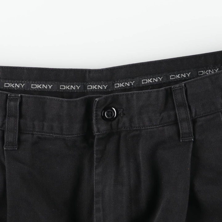 DKNY logo patch two-pleat chino pants, men's size W33 cotton black type Vintage Second Hand
