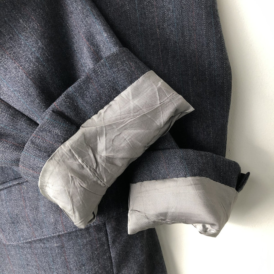 Bloomingdale's the men's store Striped Pattern Herringbone Wool Tailored Jacket, Made in USA, Men's Size Medium wool gray type Vintage Second Hand